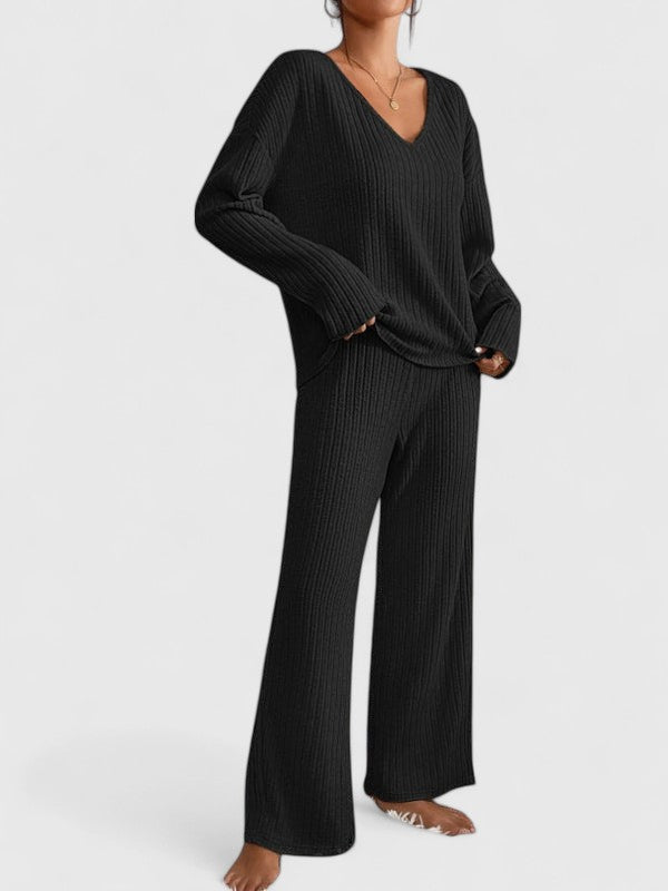 Barbaretta™ V-Neck Ribbed Knit Set