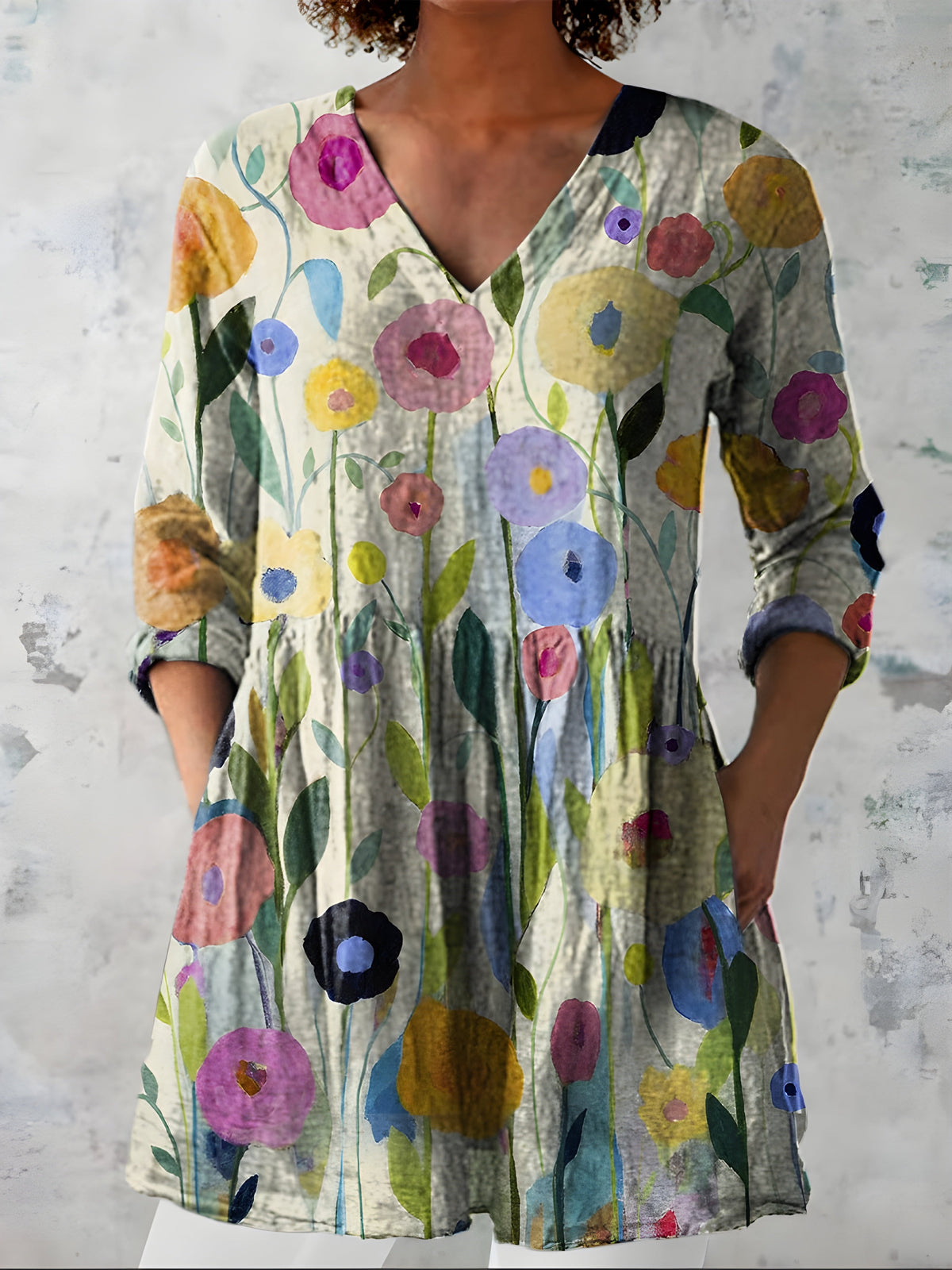 Katherine™ Long V-Neck Blouse — Nellie style in Multicolour