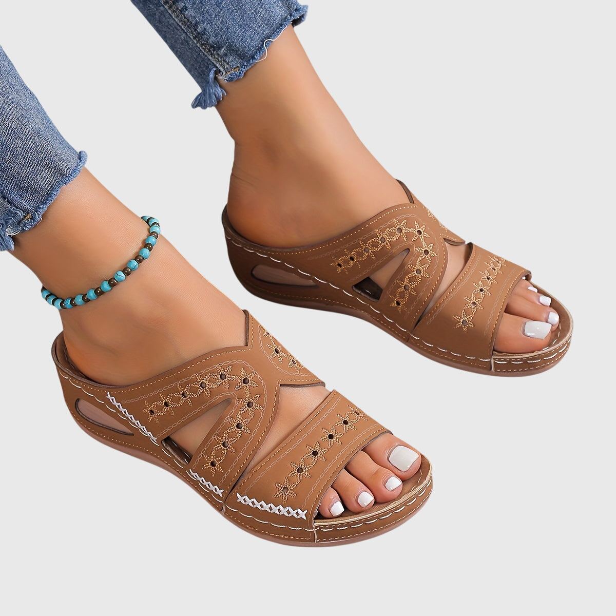 Roslyn™ Lightweight Sandals