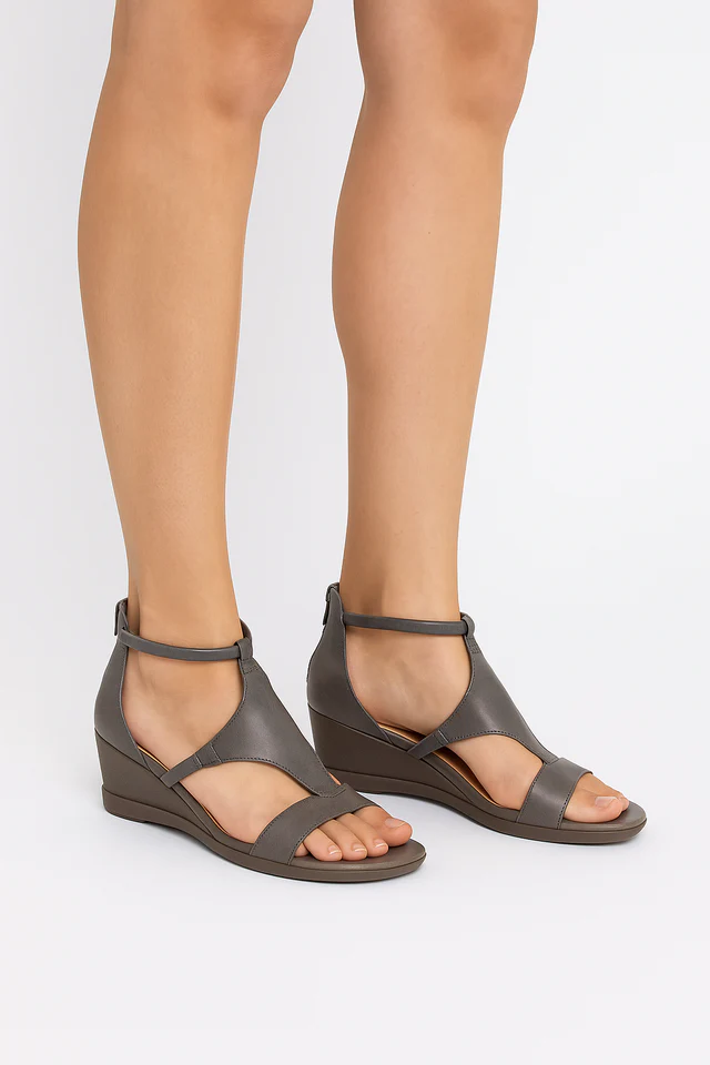 Ridley™ Adjustable Strap Sandals
